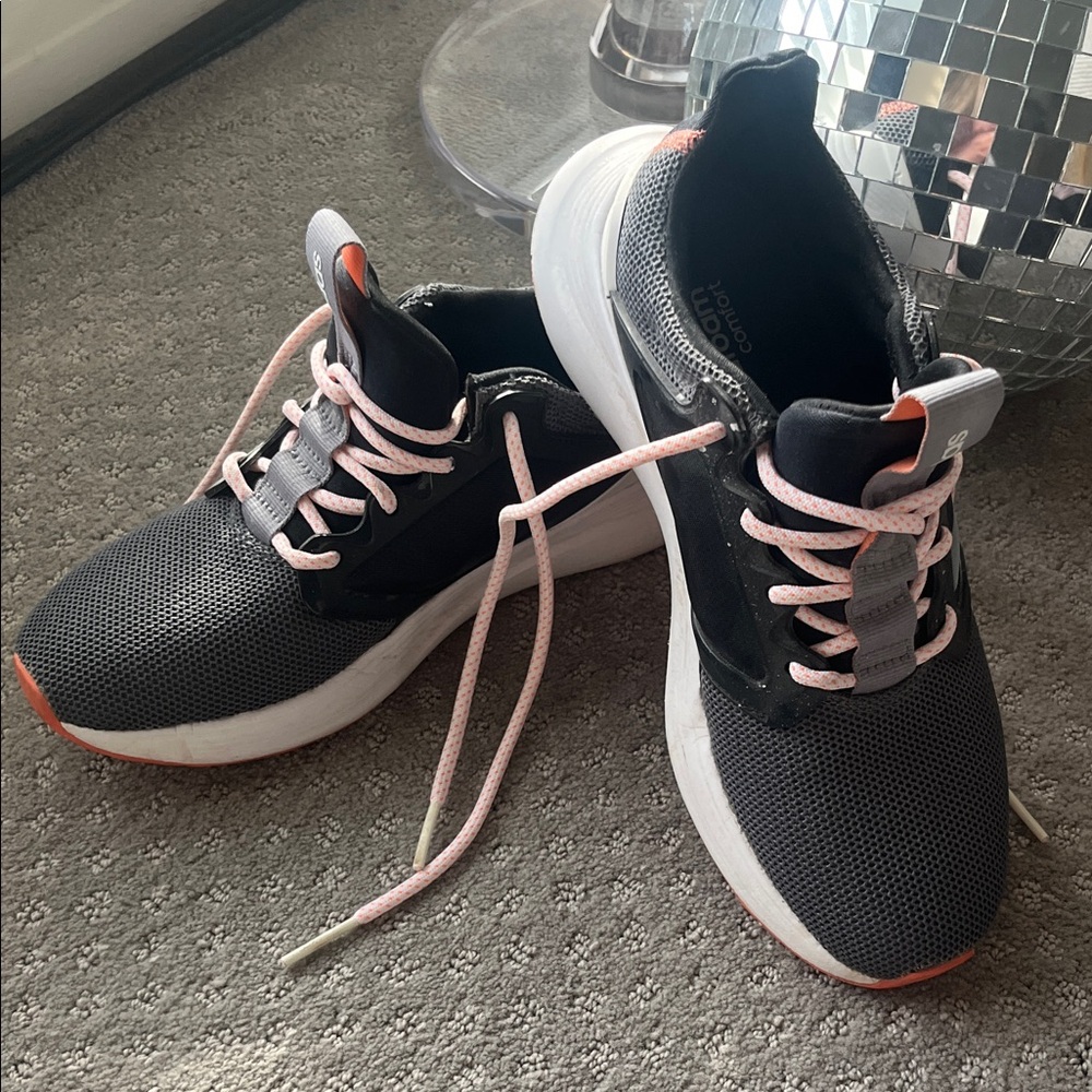 Adidas Cloudfoam Black and White Sneakers with Pink Laces